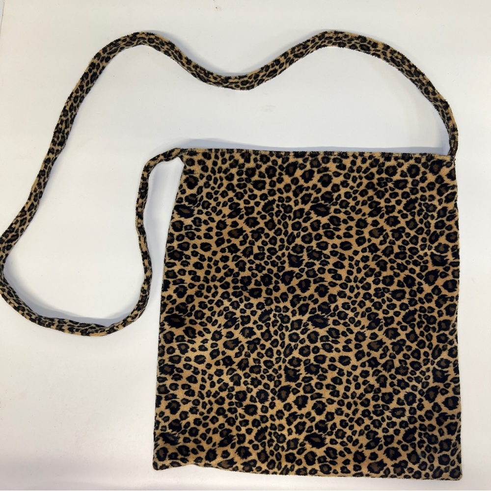 Leopard crossbody tote bag.